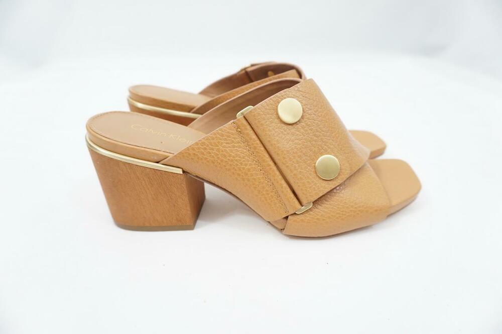 CALVIN KLEIN JOELLE USED 6.5 M TAN CRISS CROSS LEATHER SLIP ON HEELS/PUMPS/MULES